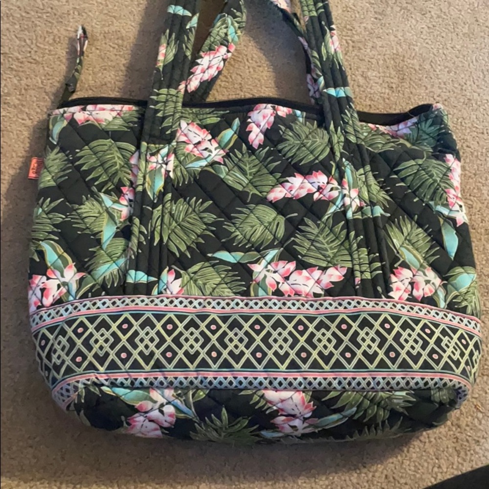 MaggieB purse. NWOT